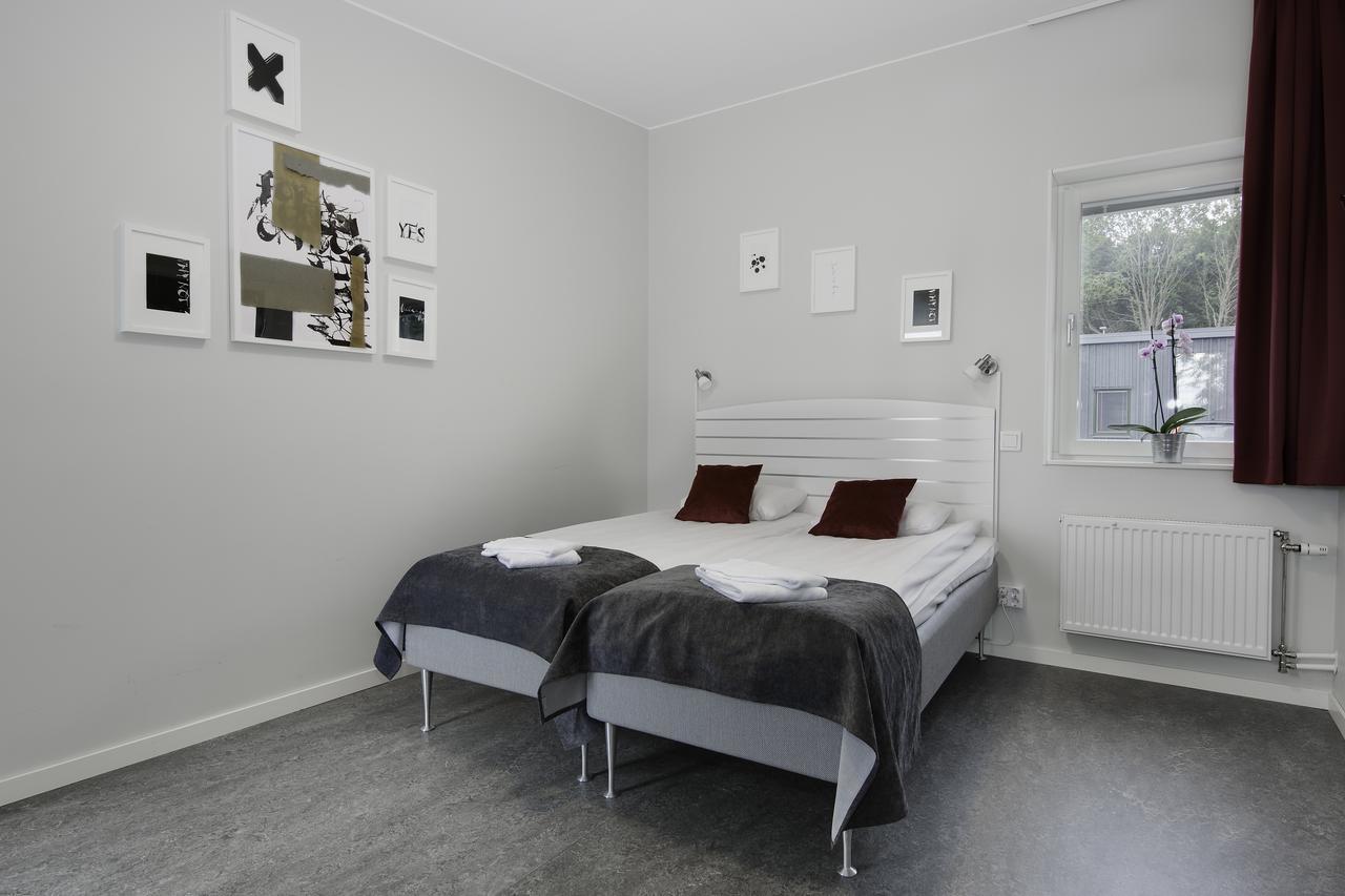 Hotell Eken Moelndal Экстерьер фото