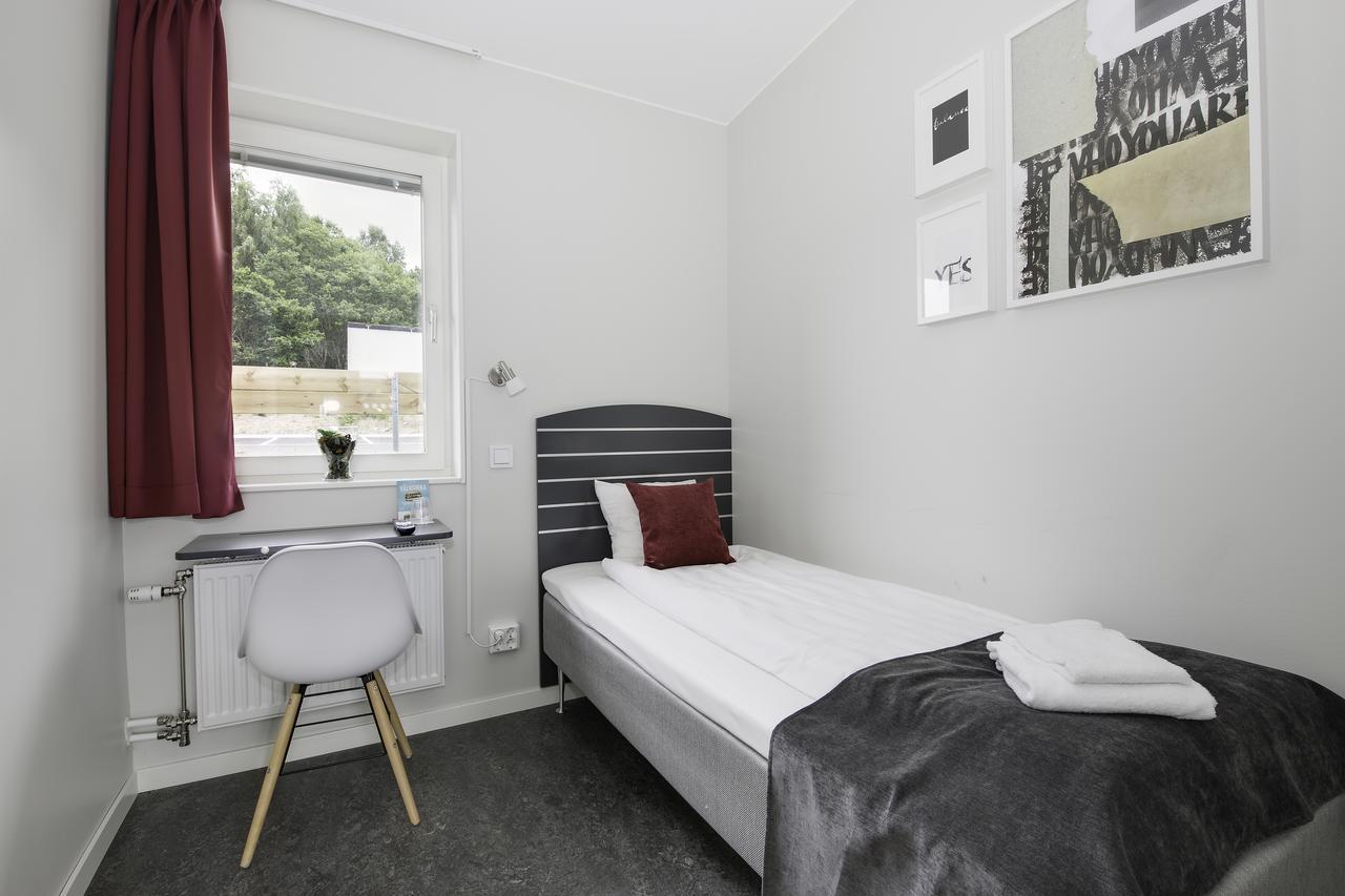 Hotell Eken Moelndal Экстерьер фото