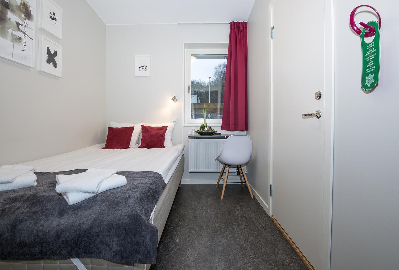 Hotell Eken Moelndal Экстерьер фото